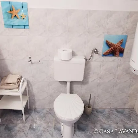 Casa Lavanda 2 - Karin Gornji Bed & Breakfast