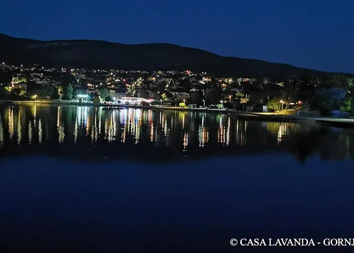 Casa Lavanda 2 - Karin Gornji krevet i doručak